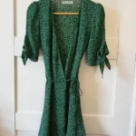 Featured thumbnail for ♥️Robe verte REFORMATION