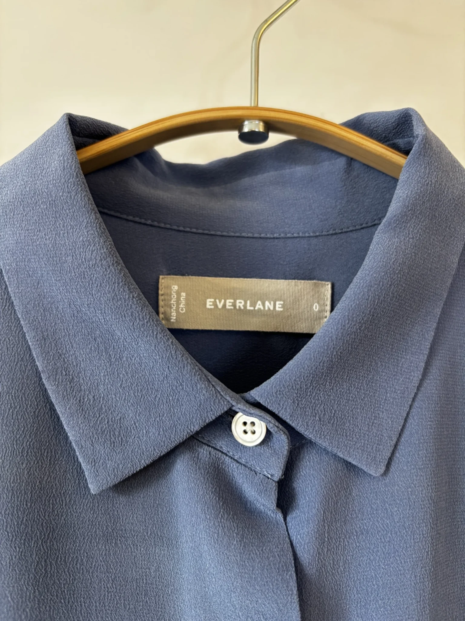 Image for ♥️Blouse 100% silk EVERLANE