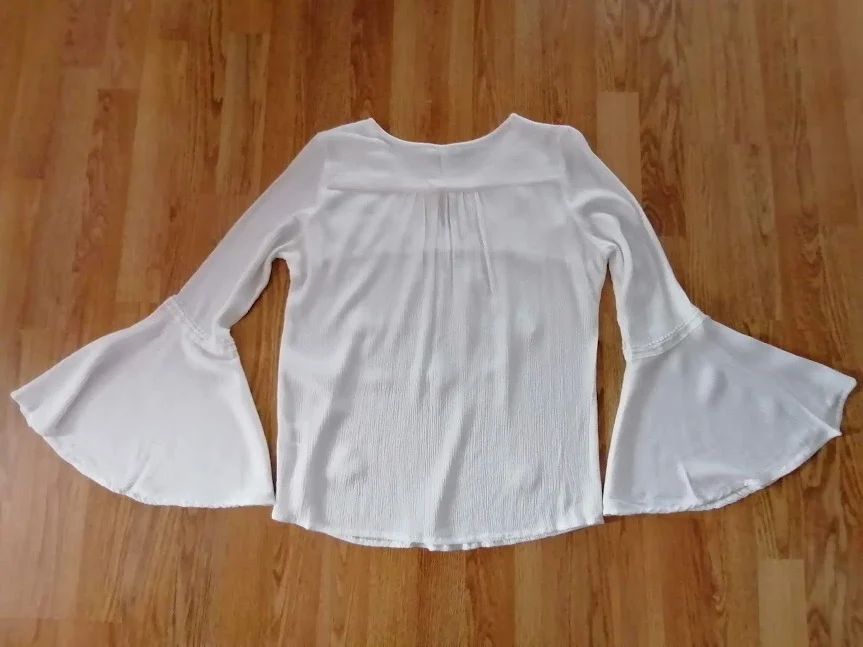 Image for Blouse avec manches évasées
