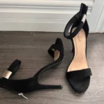 Thumbnail for Sandales à talons