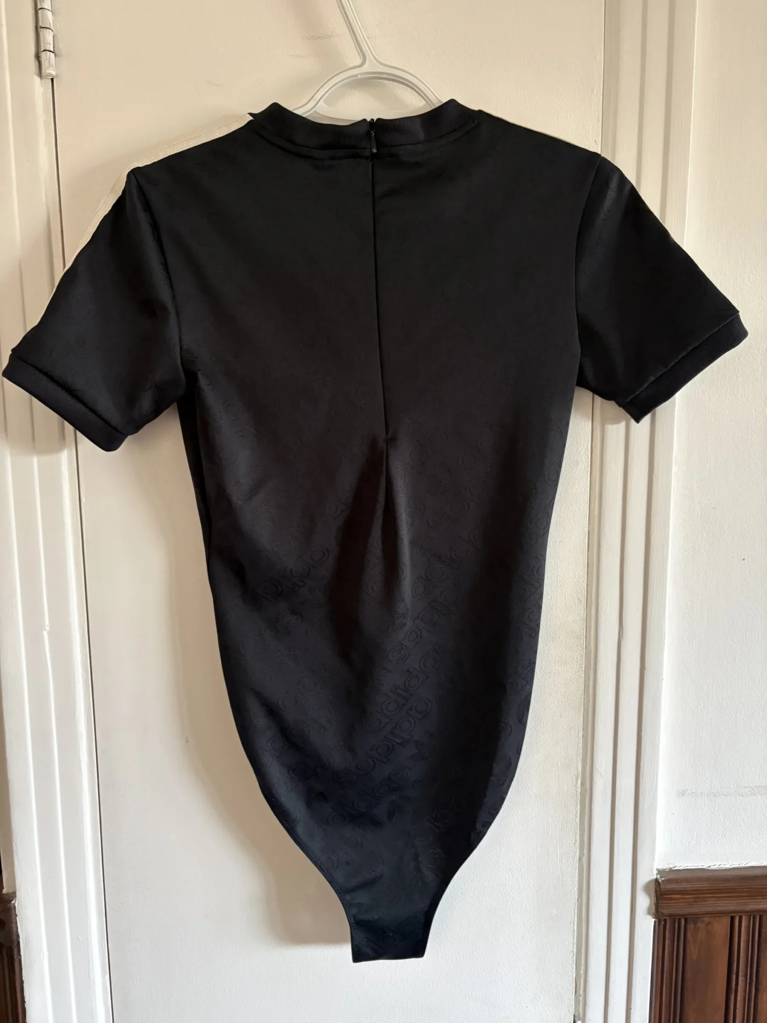 Image for Bodysuit Adidas - noir manches courtes