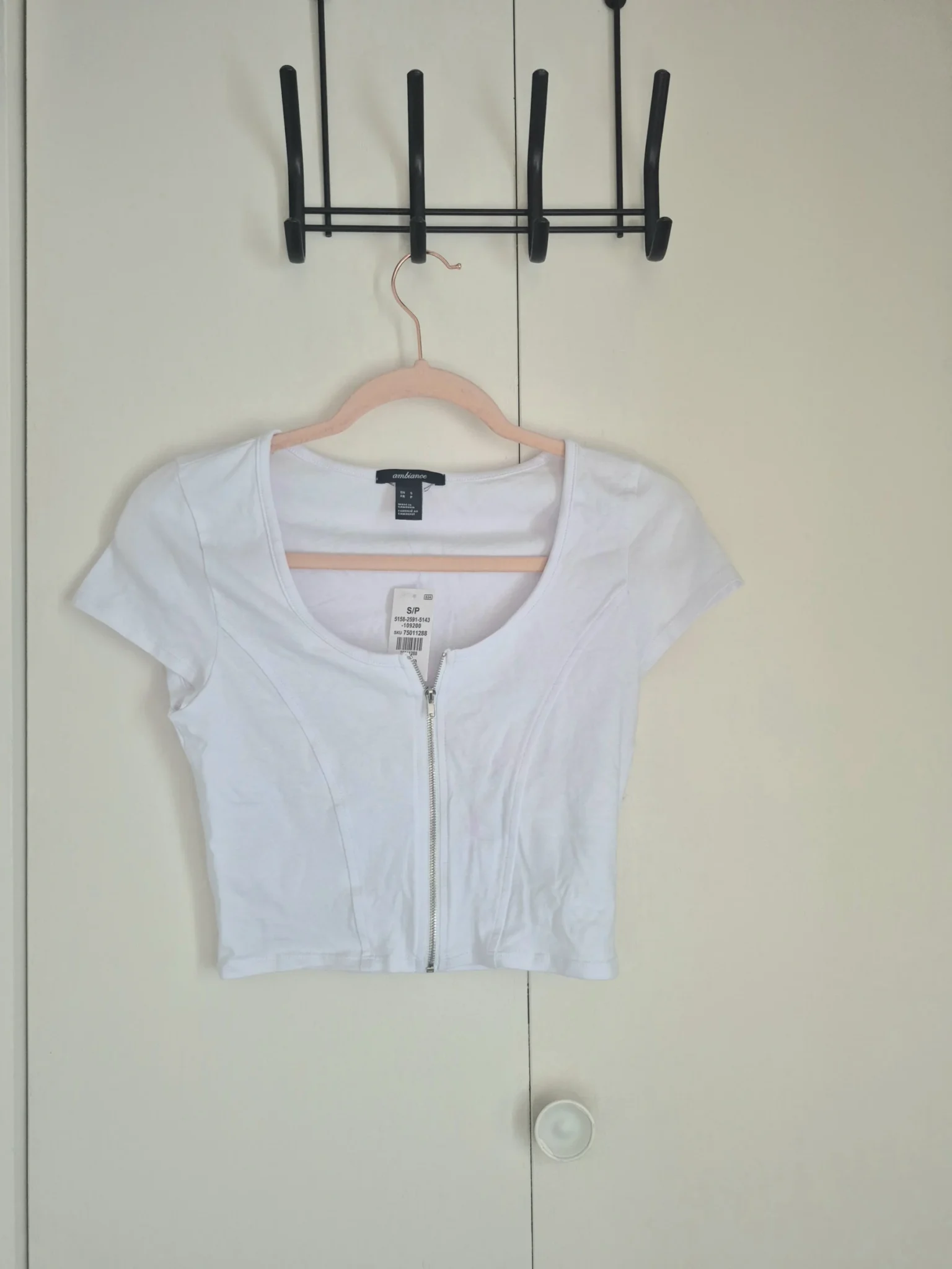 Featured image for Chandail blanc Small