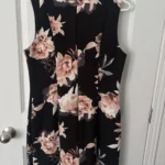 Thumbnail for Chic dress