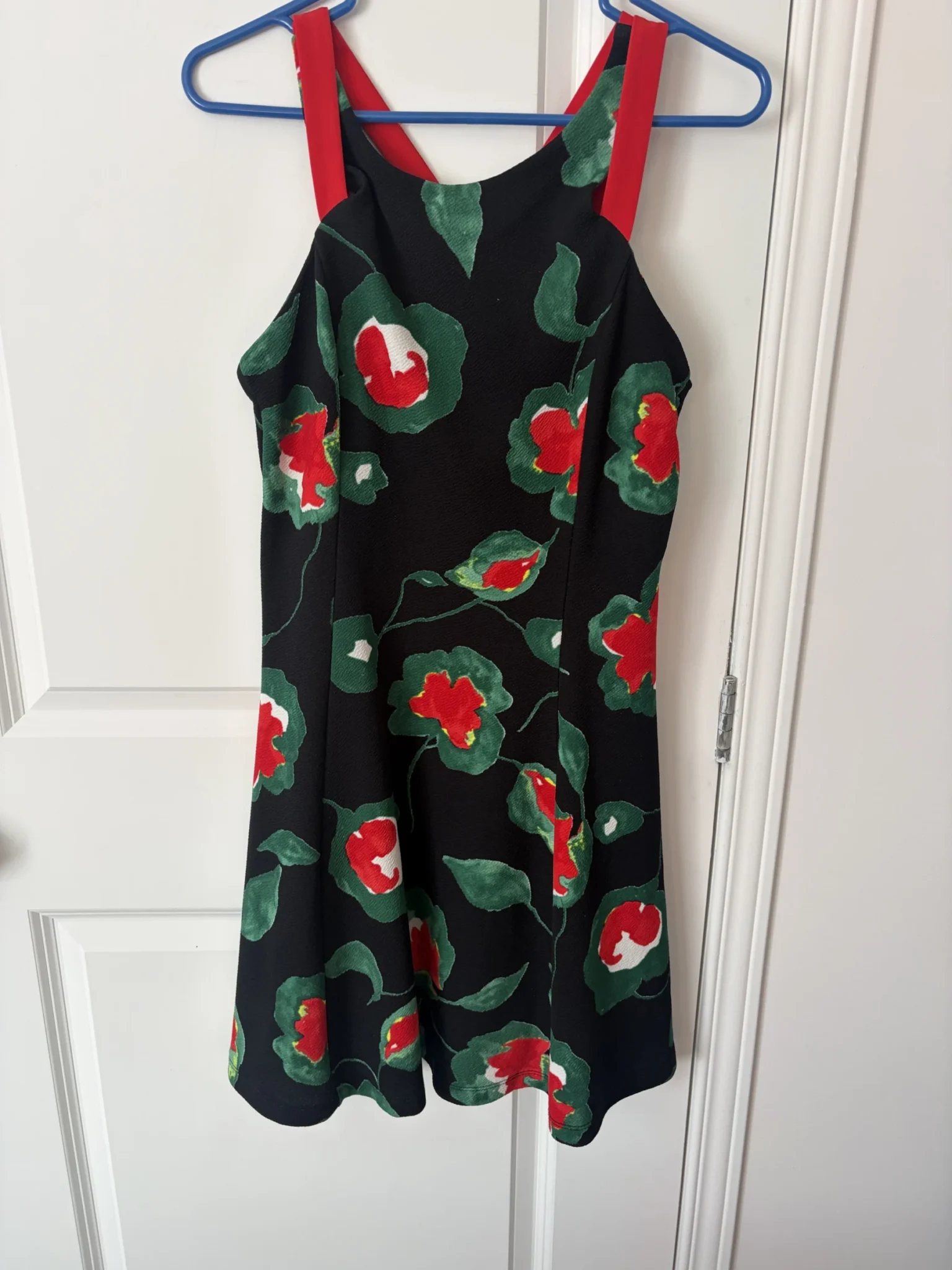 Featured image for Beautiful summer dress