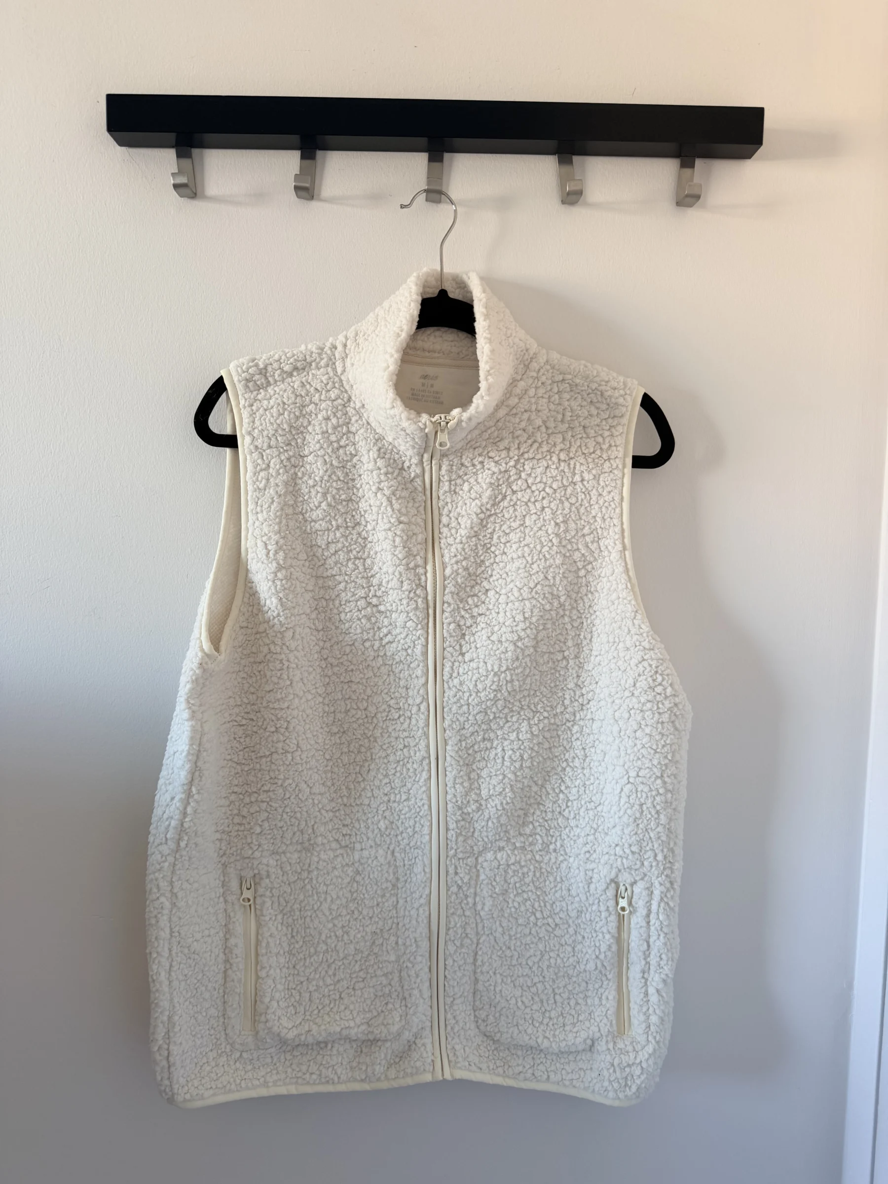 Veste sans manche en sherpa Aerie seconde main