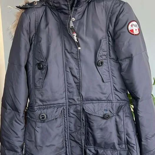Featured image for Manteau d'hiver femme petite et court ( mi cuisse)