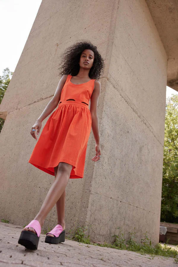 Featured image for Robe Eve Gravel à découpes taille S orange corail