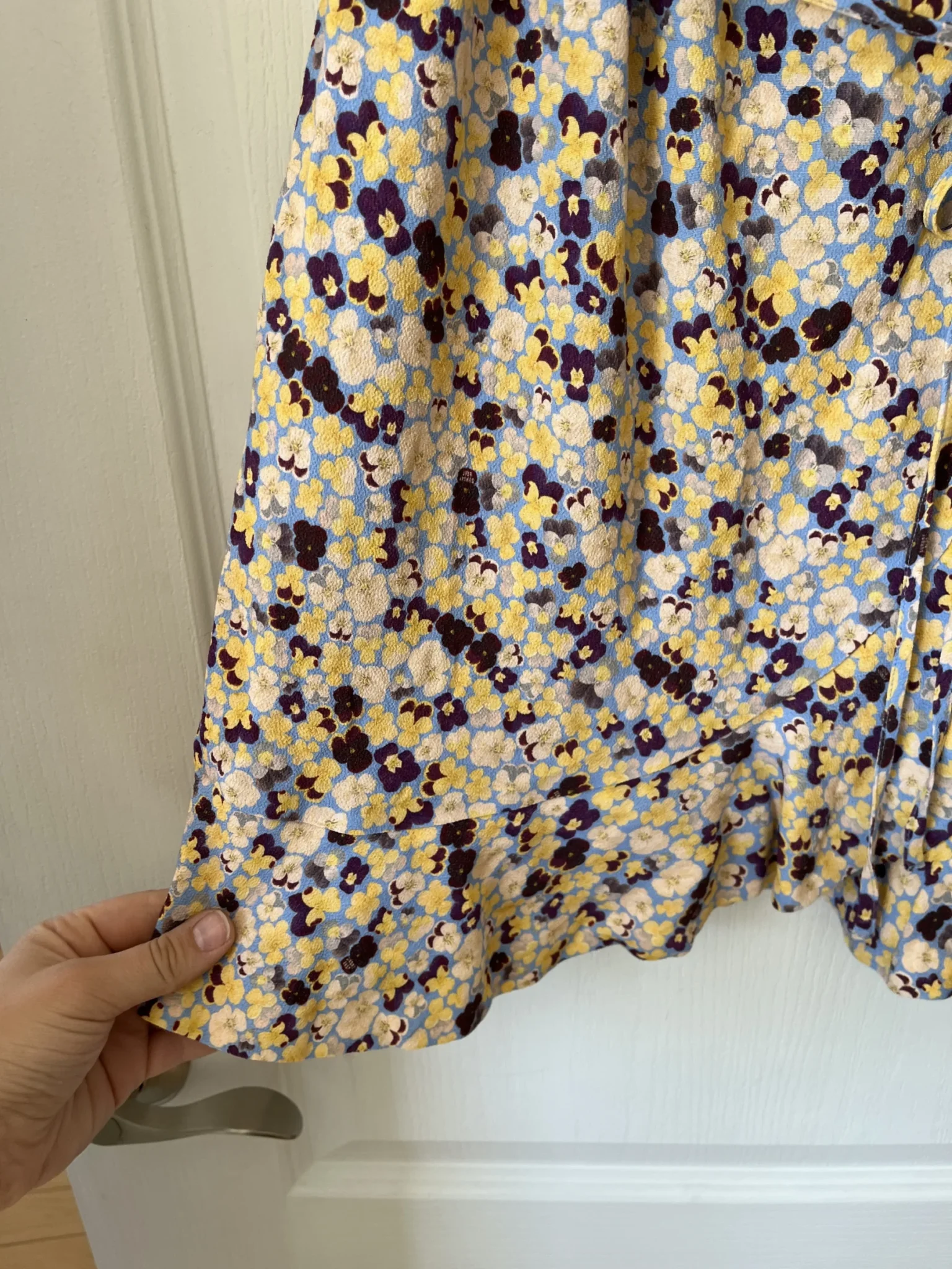 Image for Sunday Best dress, size L, floral motif, wrap style