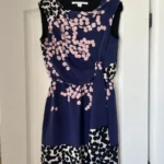 Featured thumbnail for Diane Von Furstenberg dress size 4 US