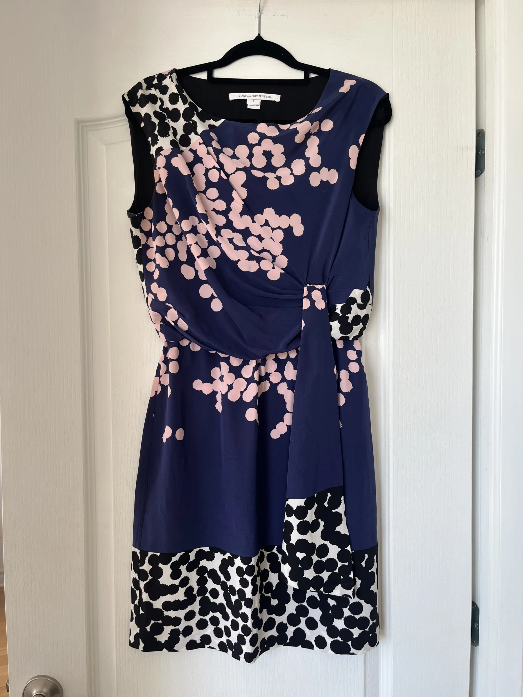 Robe Diane Von Furstenberg taille 4 US Diane Von Fürstenberg seconde main