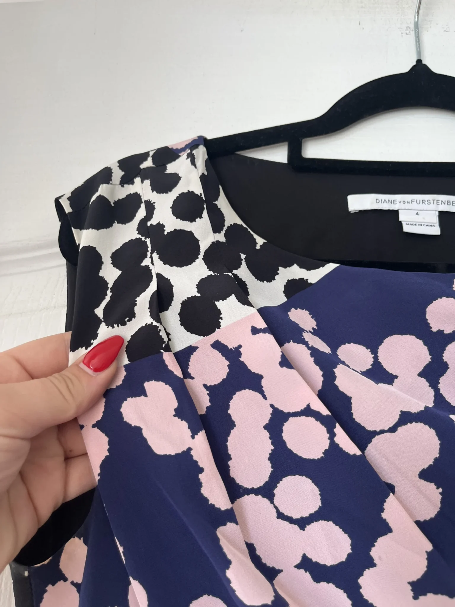 Image for Diane Von Furstenberg dress size 4 US