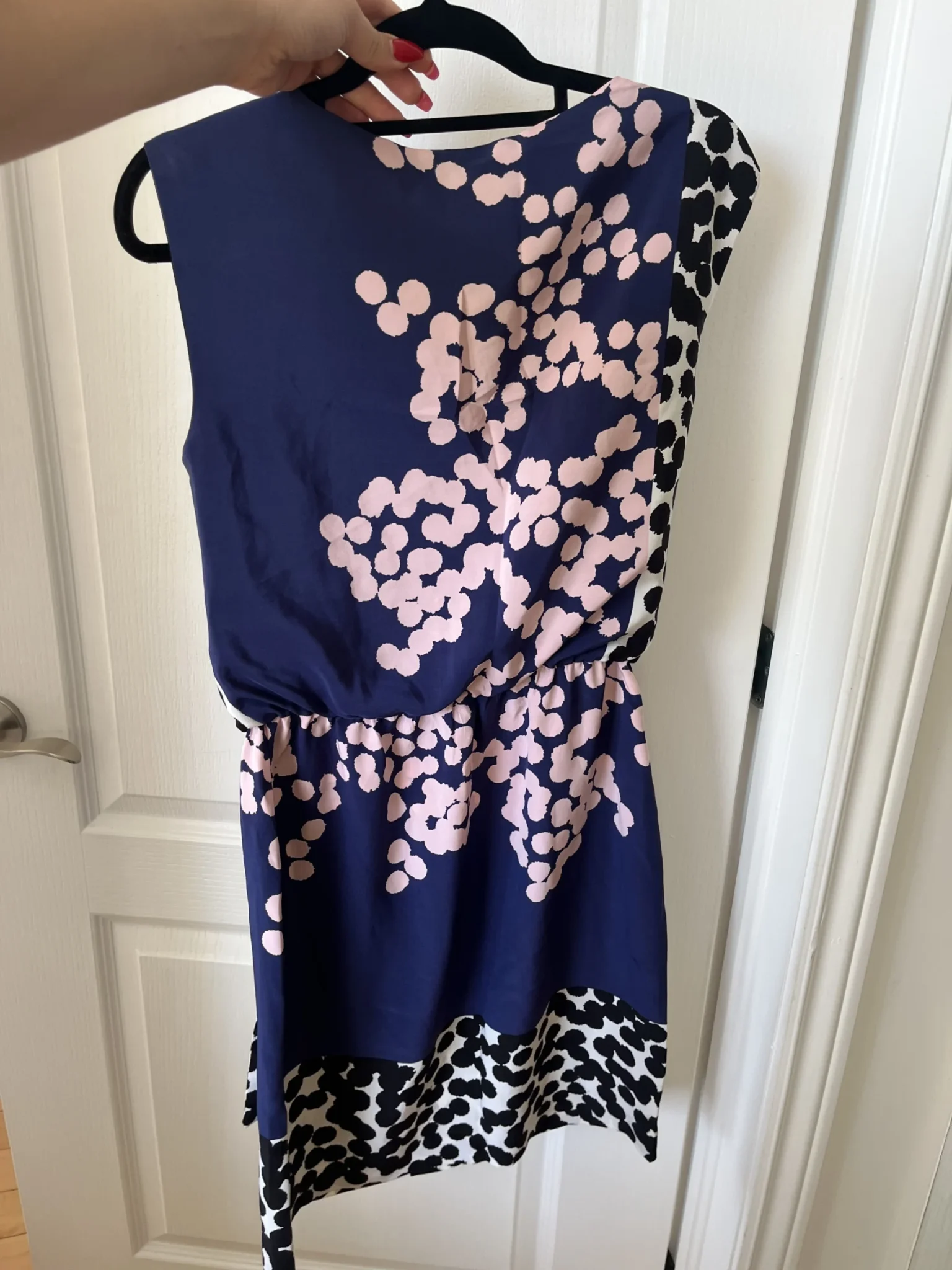 Image for Diane Von Furstenberg dress size 4 US