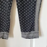 Thumbnail for Scotch and Soda women's trousers size 1 navy blue patterned