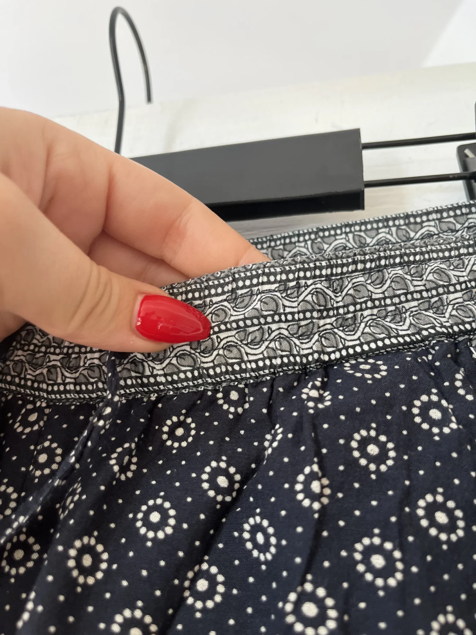 Image for Scotch and Soda women's trousers size 1 navy blue patterned
