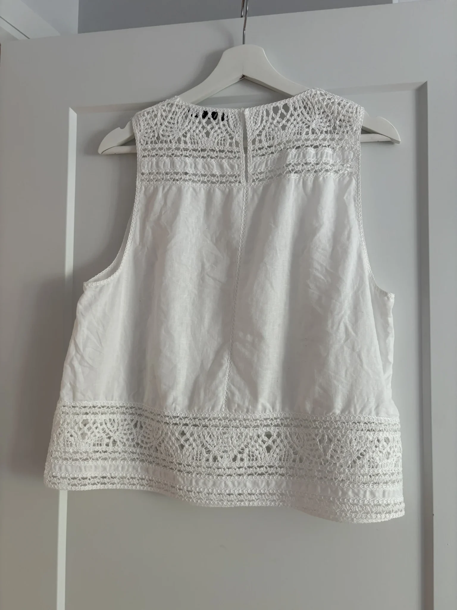 Image for Linen blend sleeveless blouse