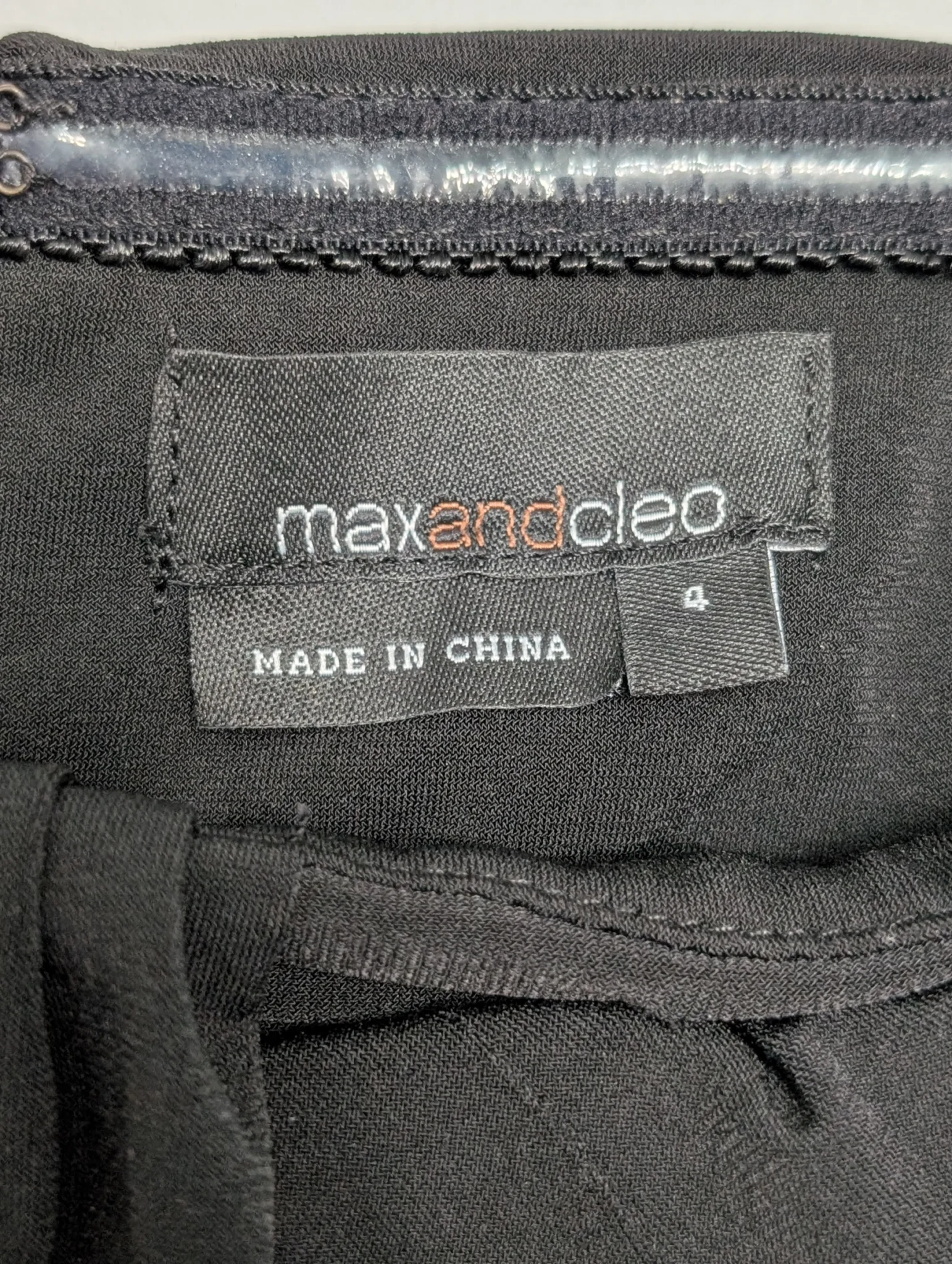 Image for Robe noire de la marque Max & Cleo