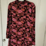 Featured thumbnail for Robe floral Rebel Sugar rouge rose et noire