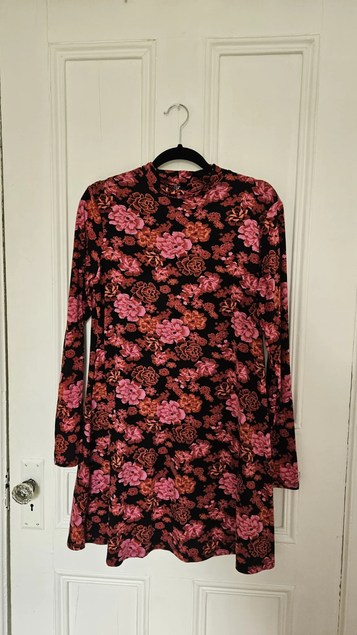 Image for Robe floral Rebel Sugar rouge rose et noire