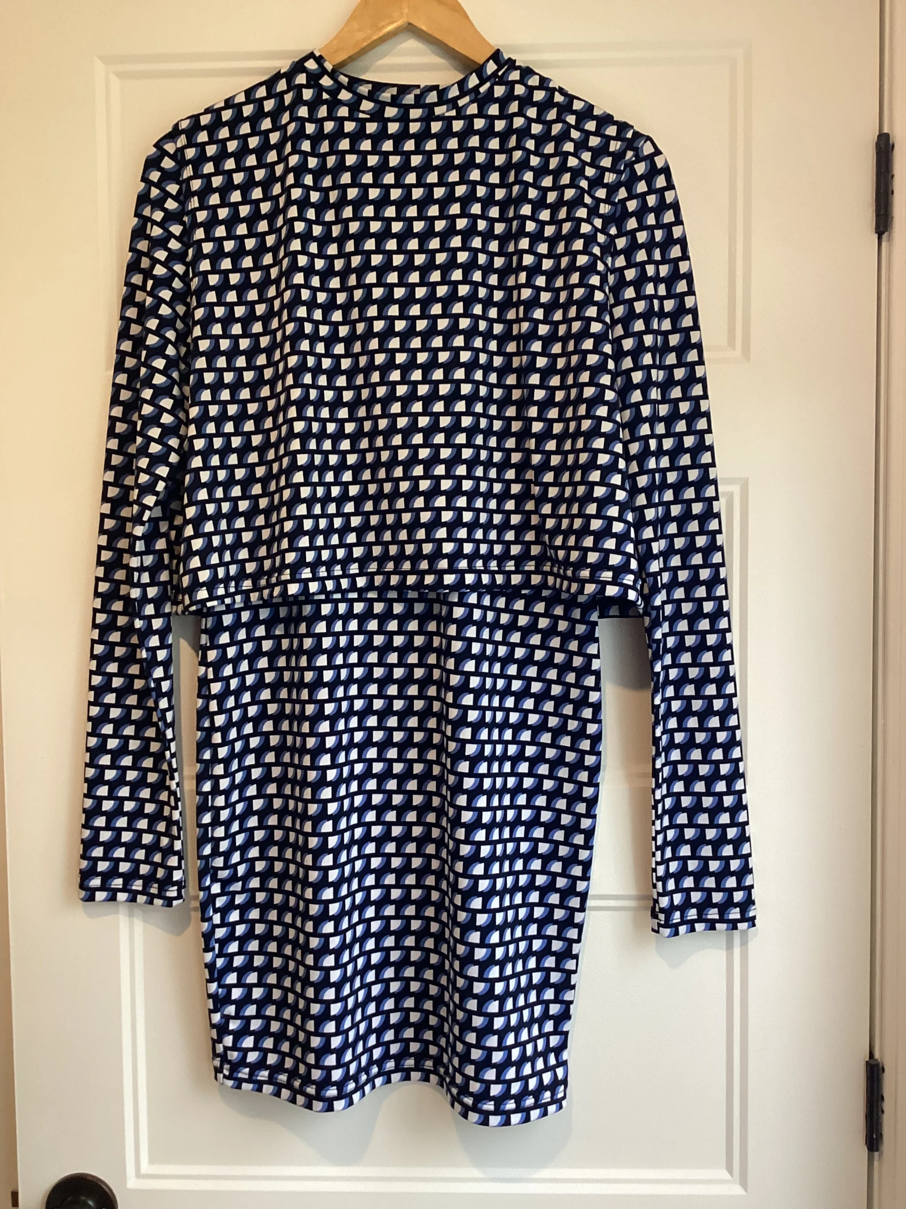 Robe Hilo de la marque Joelle collection Joelle Collection seconde main