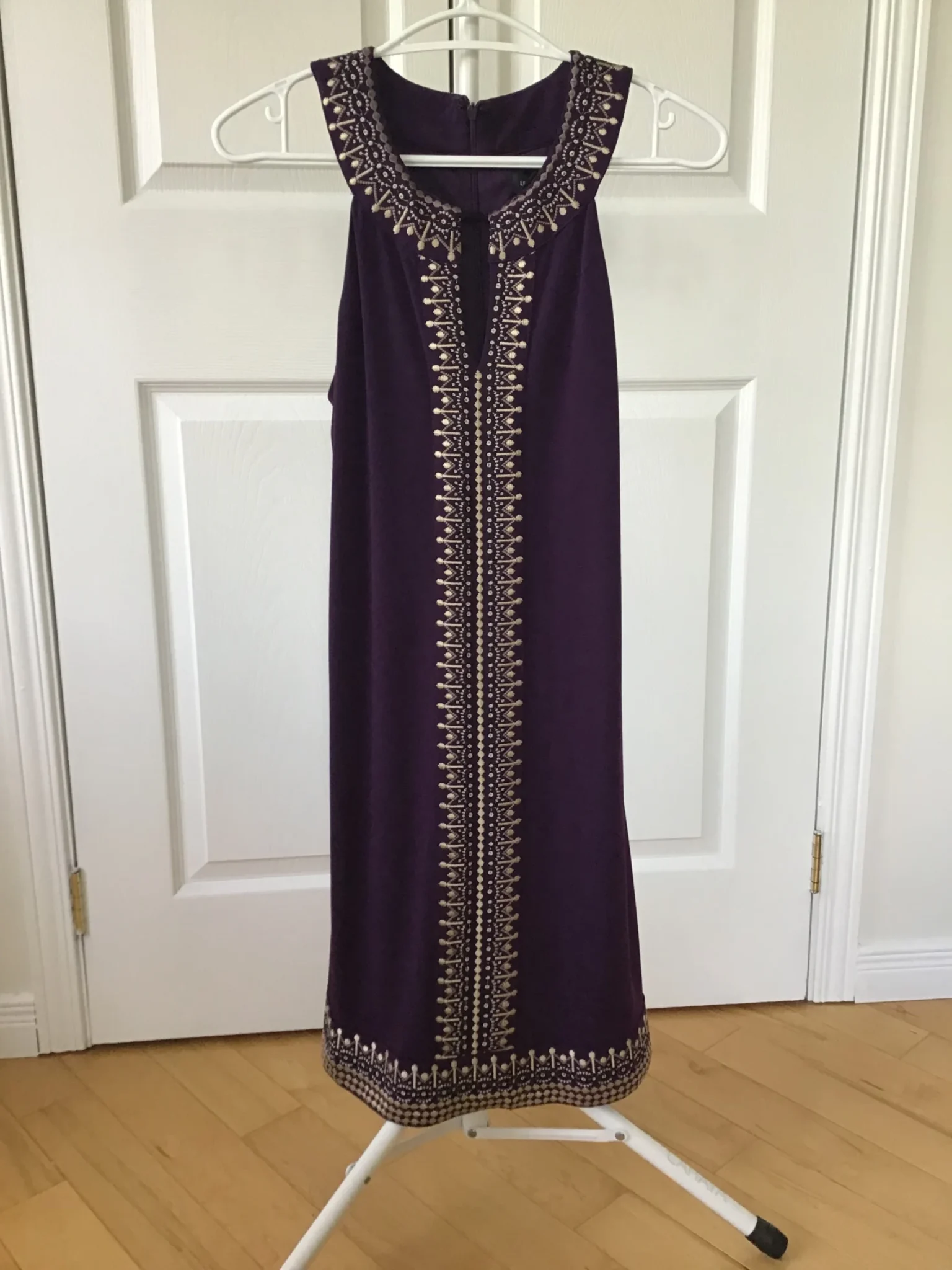Featured image for Robe aubergine