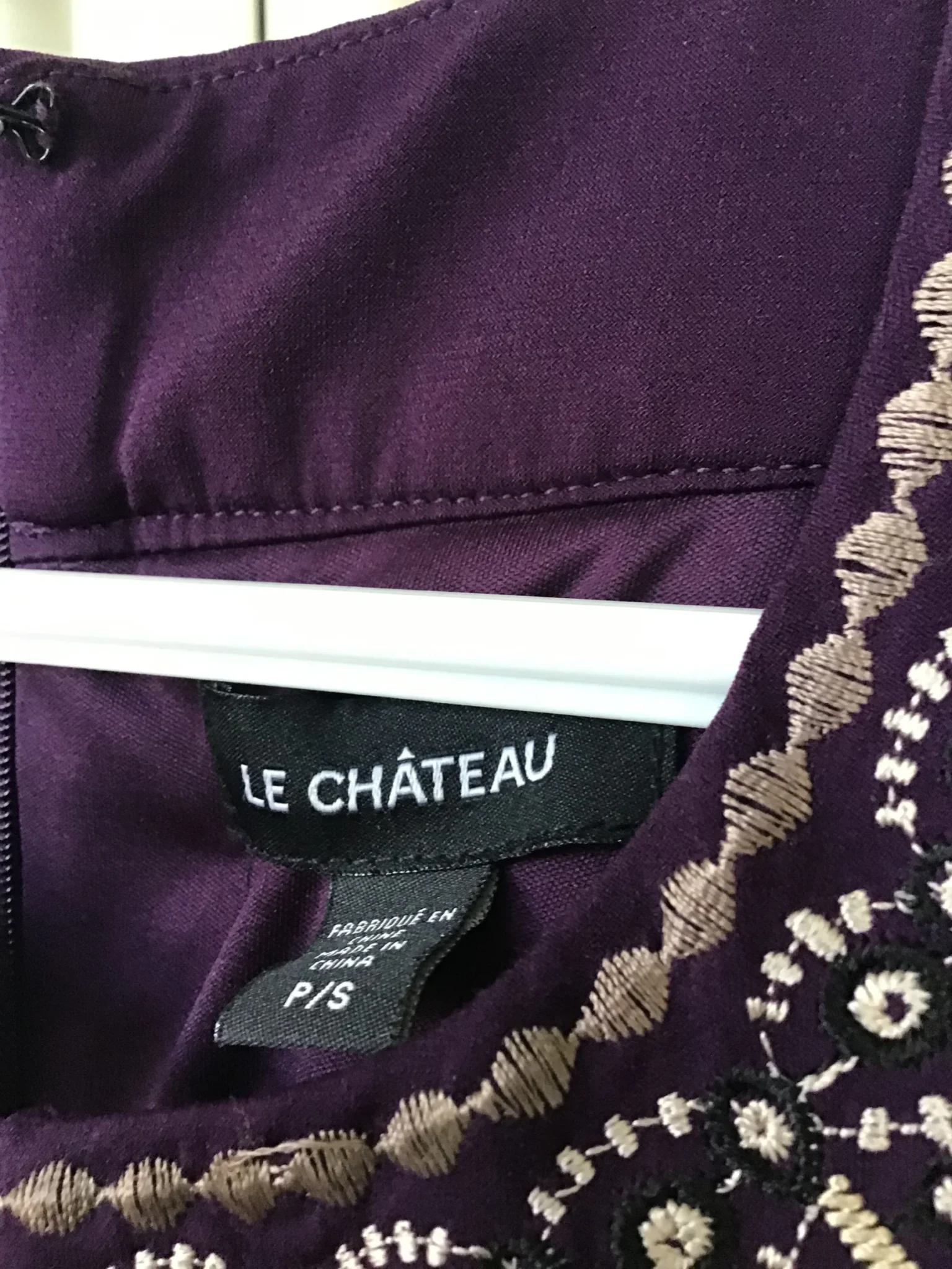 Image for Robe aubergine