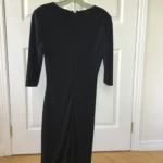 Thumbnail for Robe noire classique Le Château