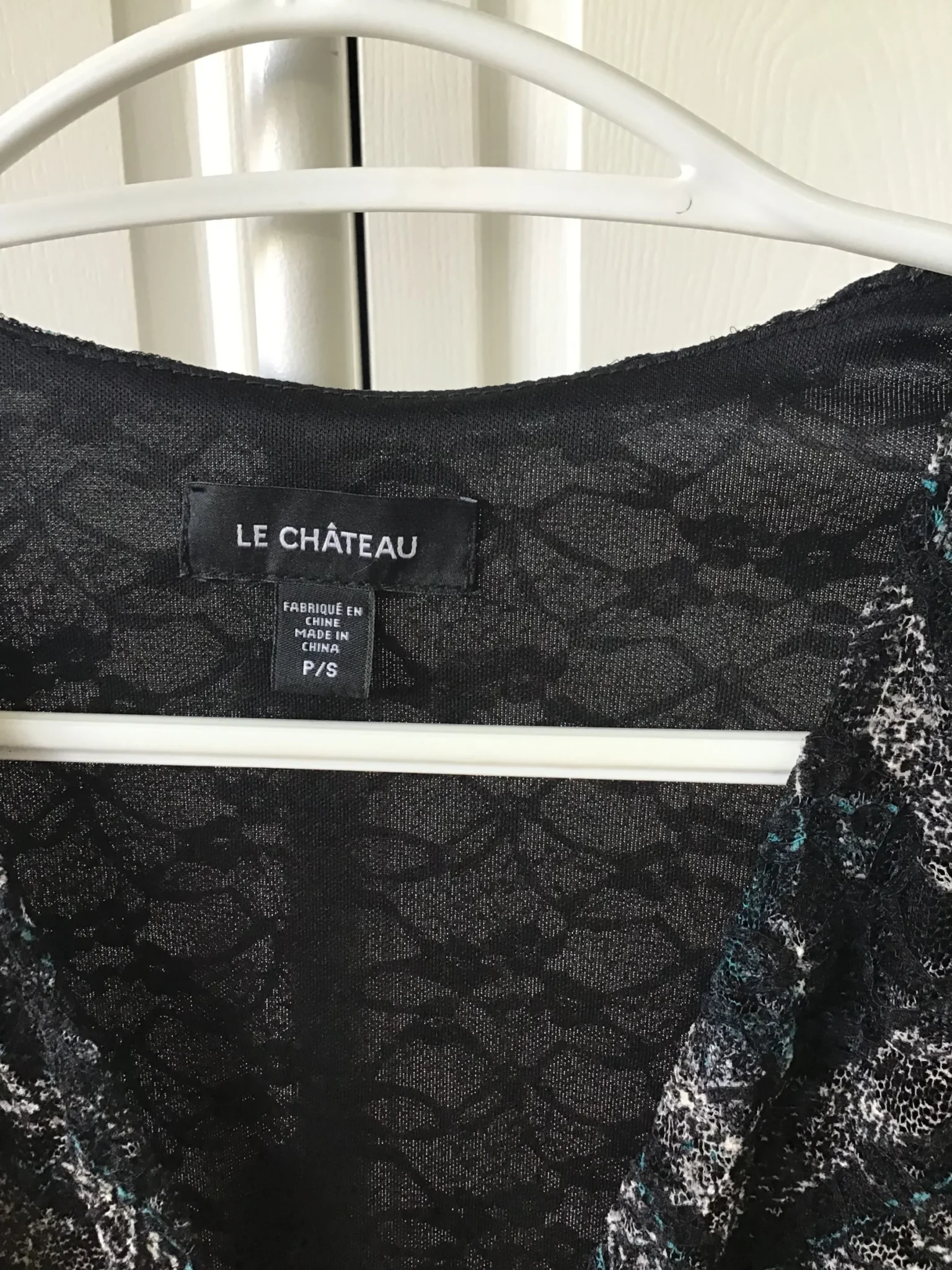 Image for Robe Le Château en tricot noir à motifs géométriques