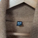 Thumbnail for Pull Uniqlo Cachemire