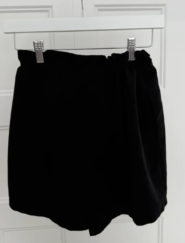 Image for Short noir taille haute