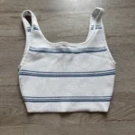 Featured thumbnail for Camisole courte : aritzia