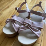 Featured thumbnail for Sandales compensée taille 3