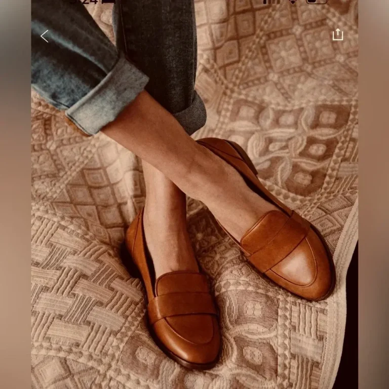 Featured image for Sézane - Light brown leather loafers