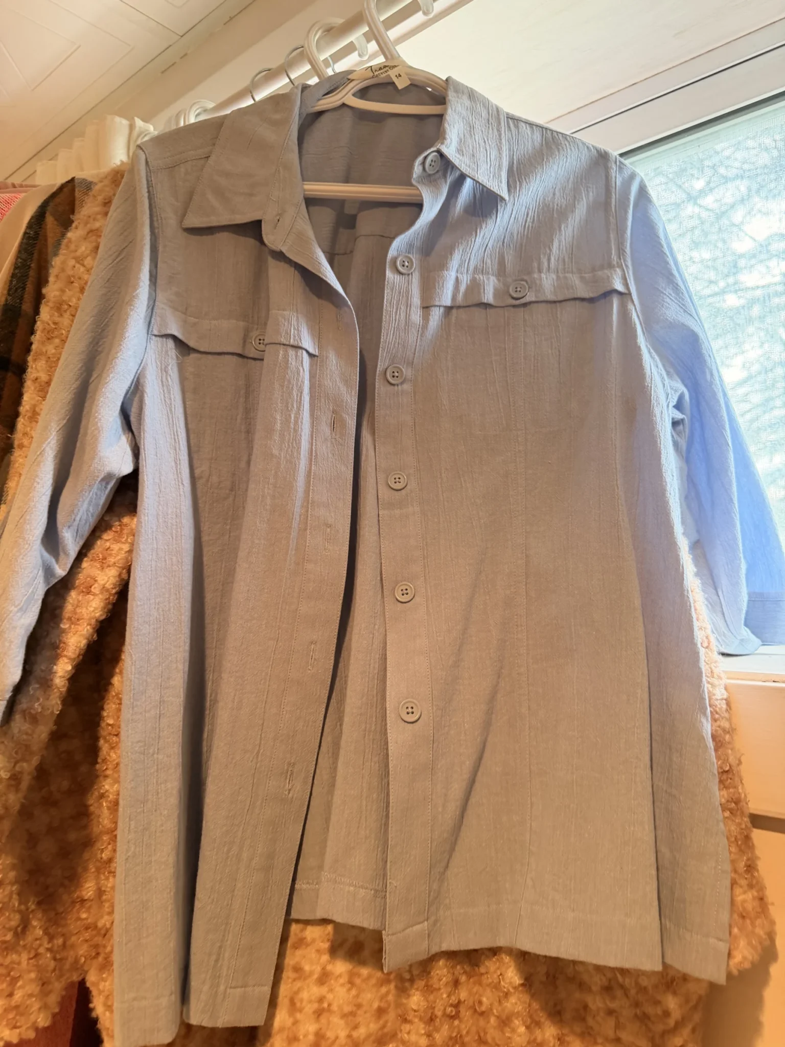 Image for Chemise bleu pale