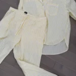 Featured thumbnail for Ensemble pyjama rayé jaune pâle