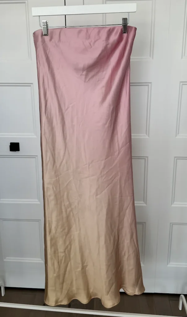 Featured image for Robe Tube satinée Zara effet ombré rose & champagne