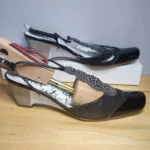 Featured thumbnail for Un tour en ville, sandale , bride arrière ajustable, cuir verni noir, souple