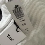 Thumbnail for Chandail gaufré blanc Aritzia