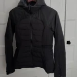 Featured thumbnail for Manteau Lululemon