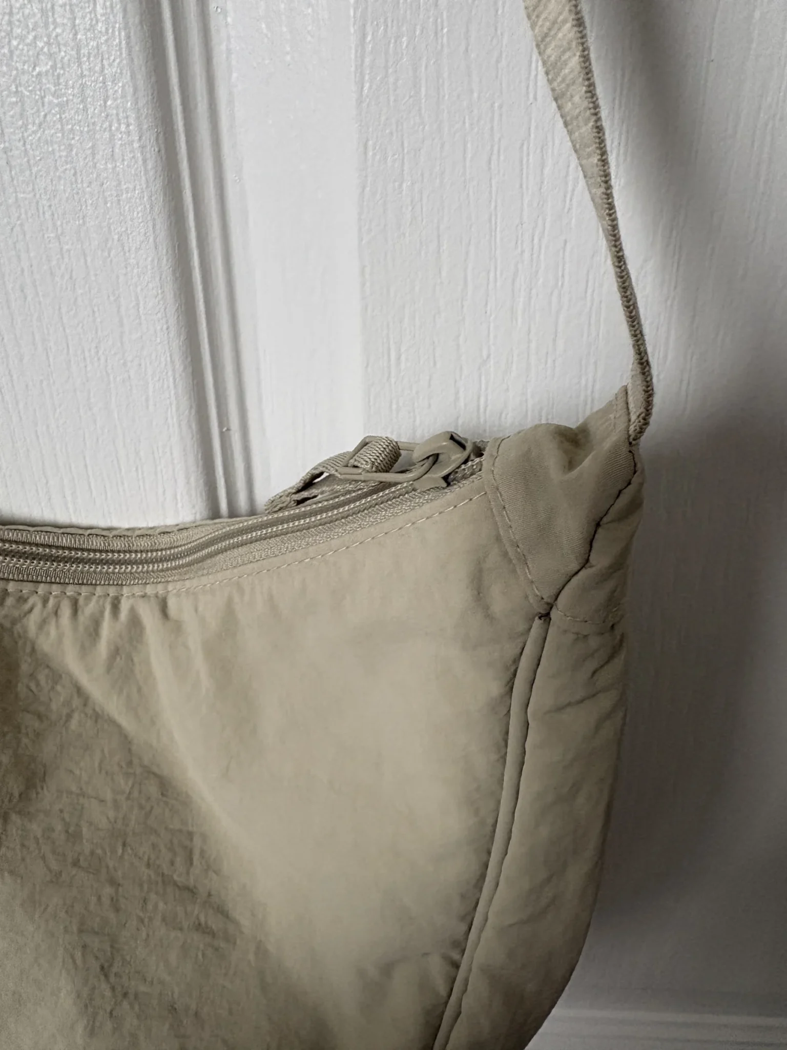 Image for Uniqlo beige bag