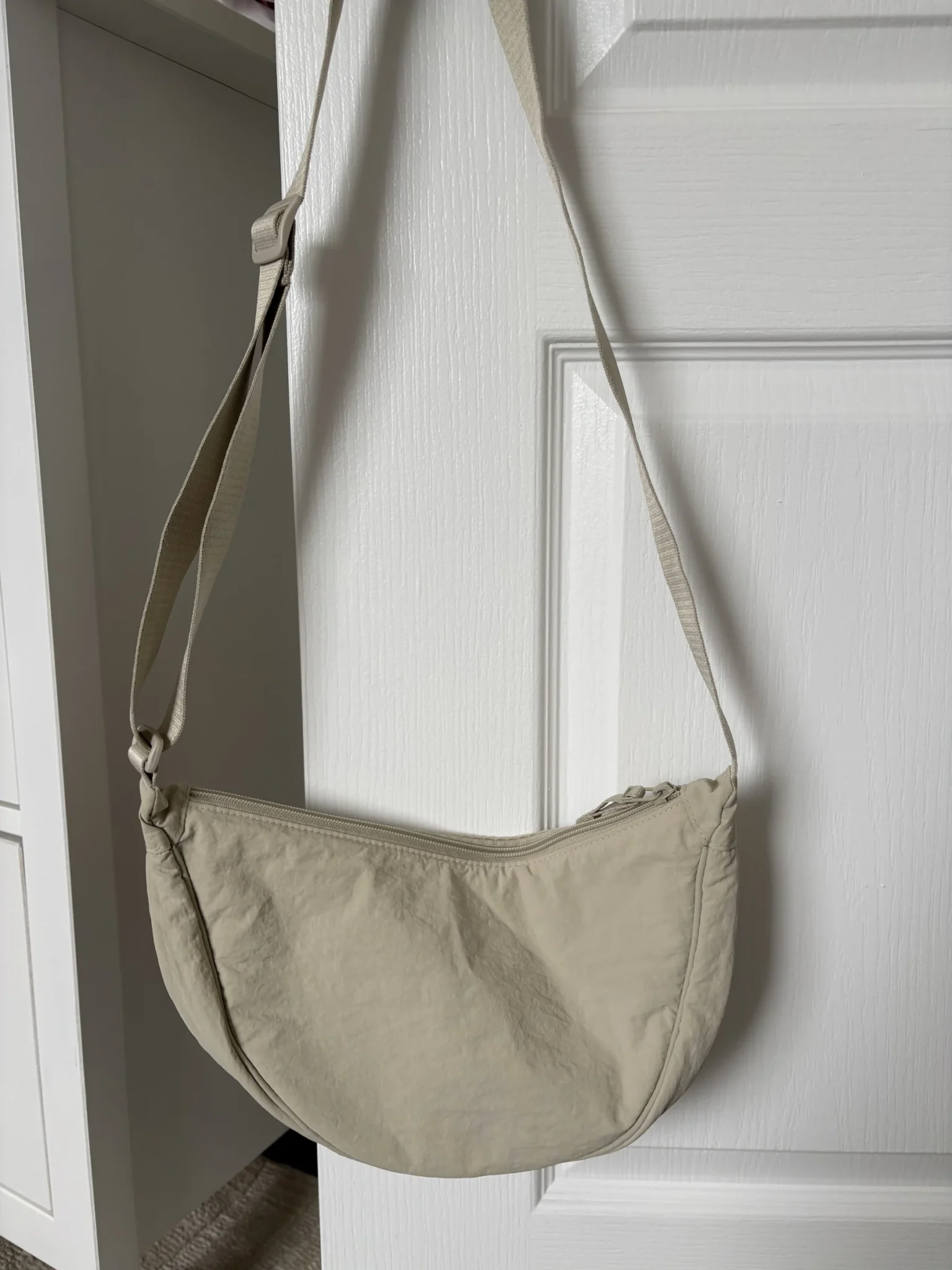 Image for Uniqlo beige bag