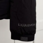 Thumbnail for Manteau Lululemon
