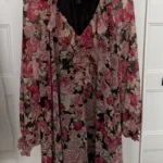 Featured thumbnail for Robe fleurie