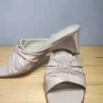 Featured thumbnail for Mule, tout cuir, couleur blush, très confortable