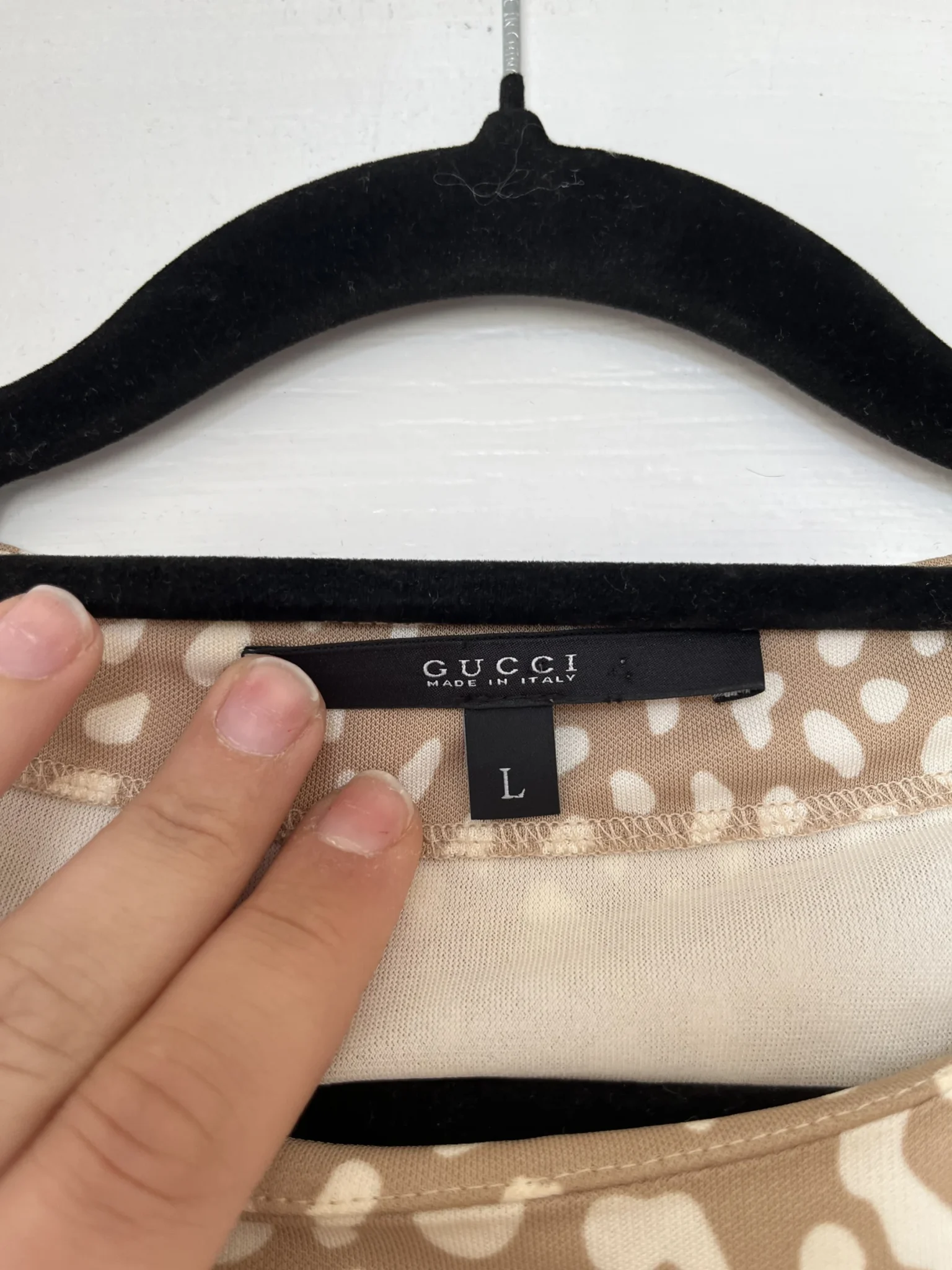 Image for Women's Gucci leopard top size L beige and white