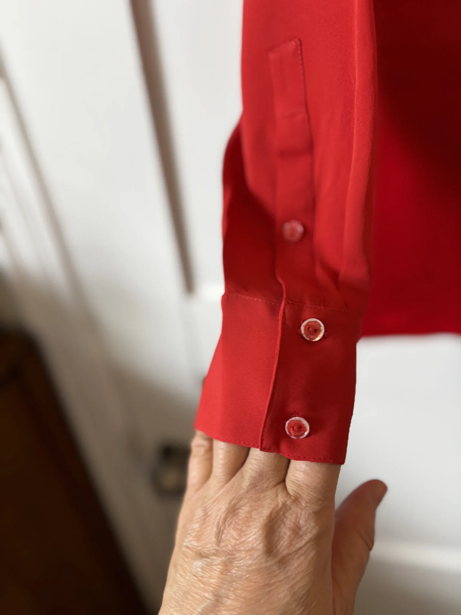Image for ♥️Blouse 100% silk VINCE