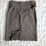 Thumbnail for Versatile 4-season flowing pencil skirt