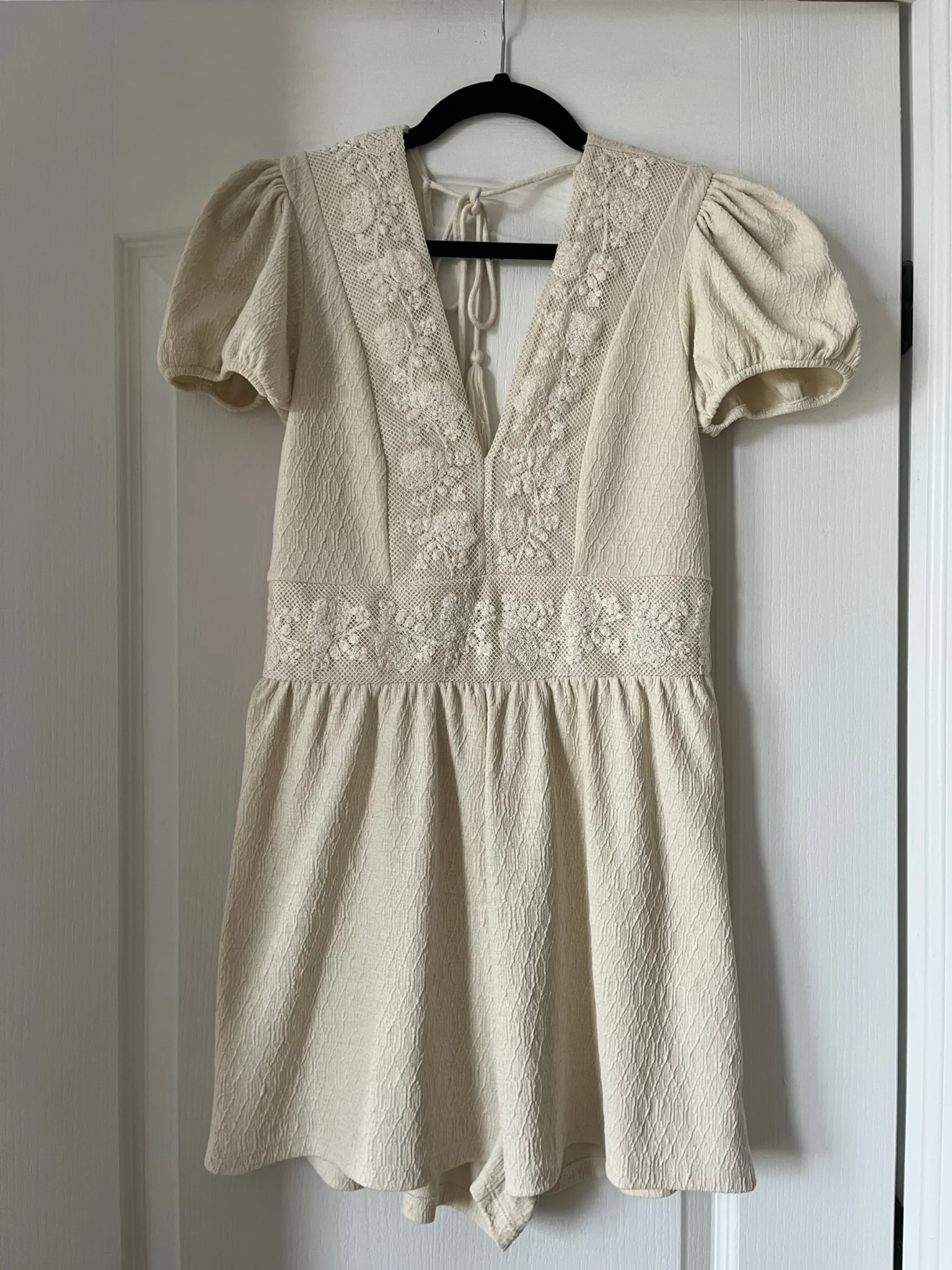 Image for Zara beige short jumpsuit with embroidery size L