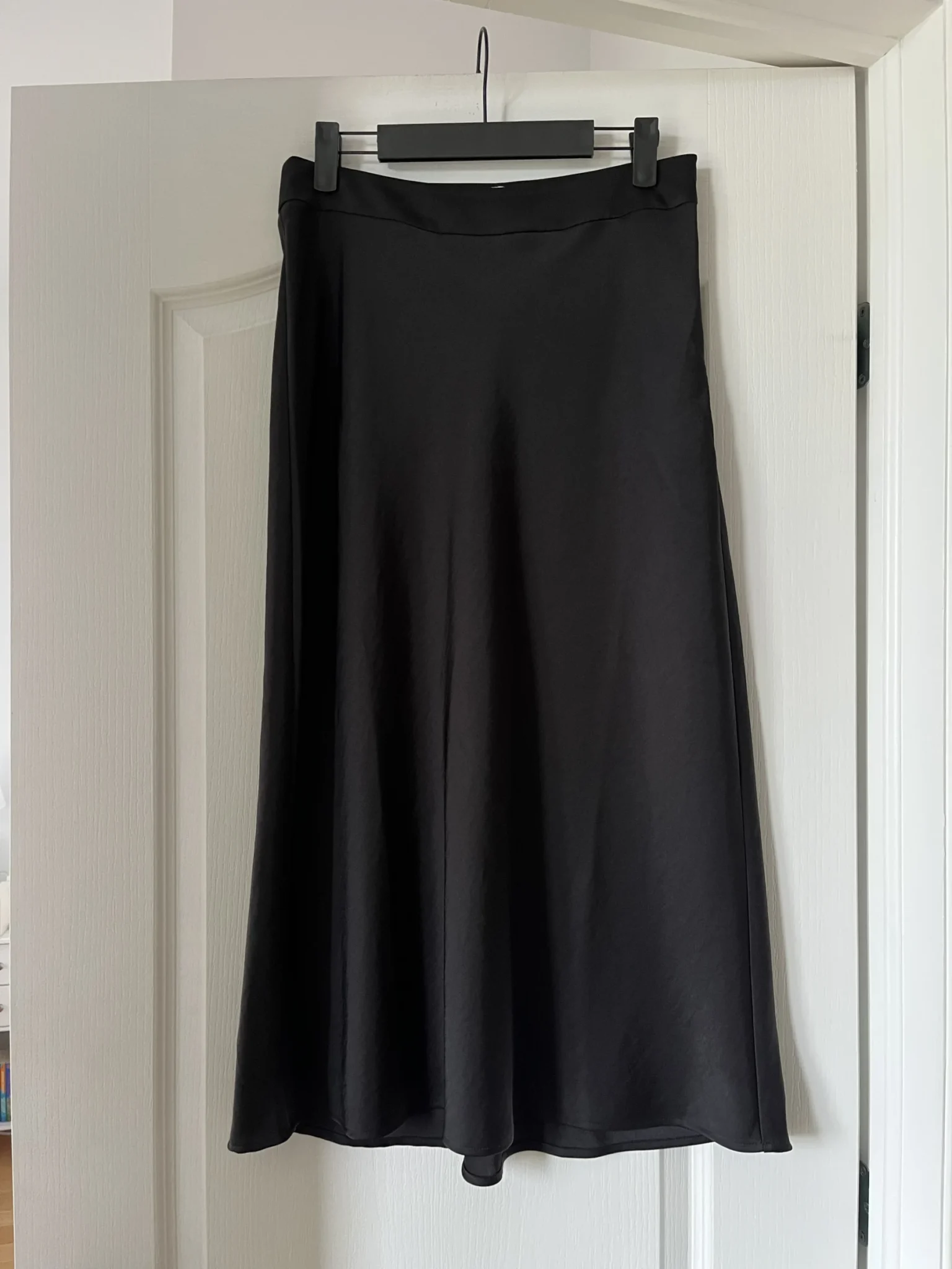 Image for Skirt Sézane model Sandy black satin size 38