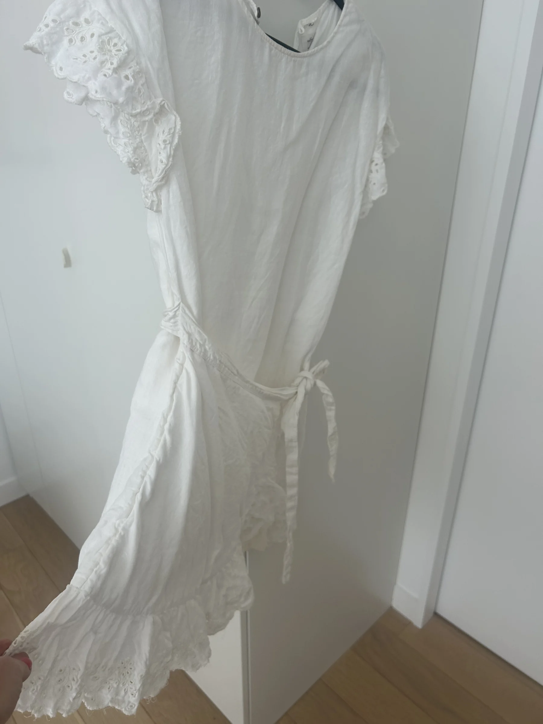Belle robe d'été effet lin Aritzia Aritzia seconde main