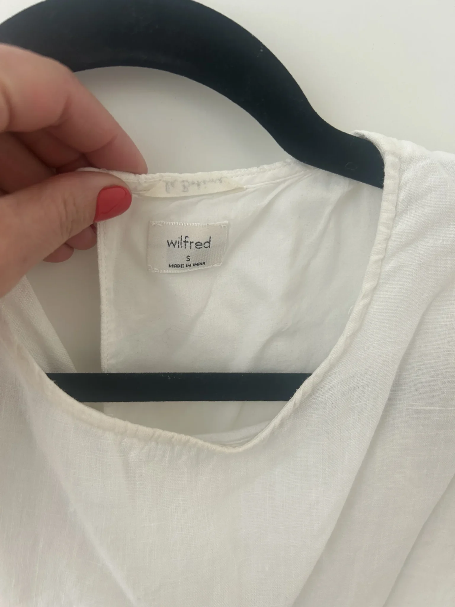 Image for Beautiful linen-effect summer dress by Aritzia